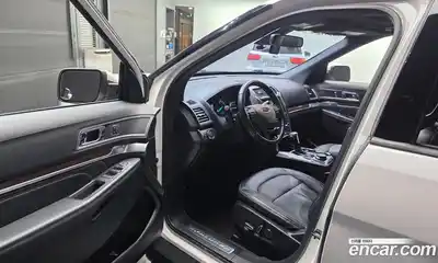 Ford Explorer 2018 2.3 гидро в Москве № 1920395, миниатюра 10