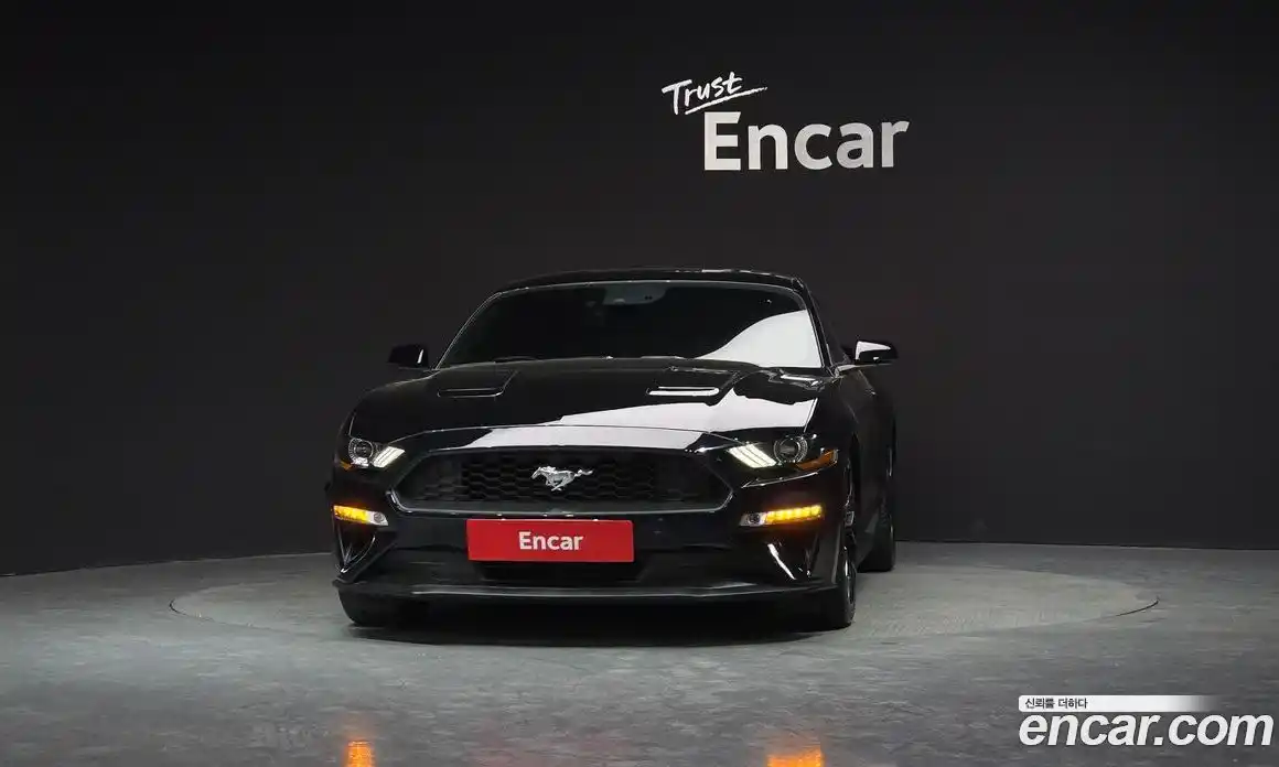 Ford Mustang 2018 2.3 гидро в Москве № 1920424, фото 3