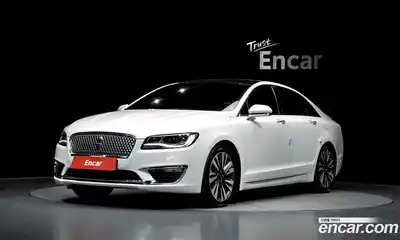 Lincoln MKZ