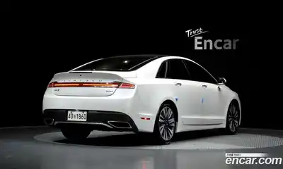 Lincoln MKZ 2018 2.0 гидро, миниатюра 2