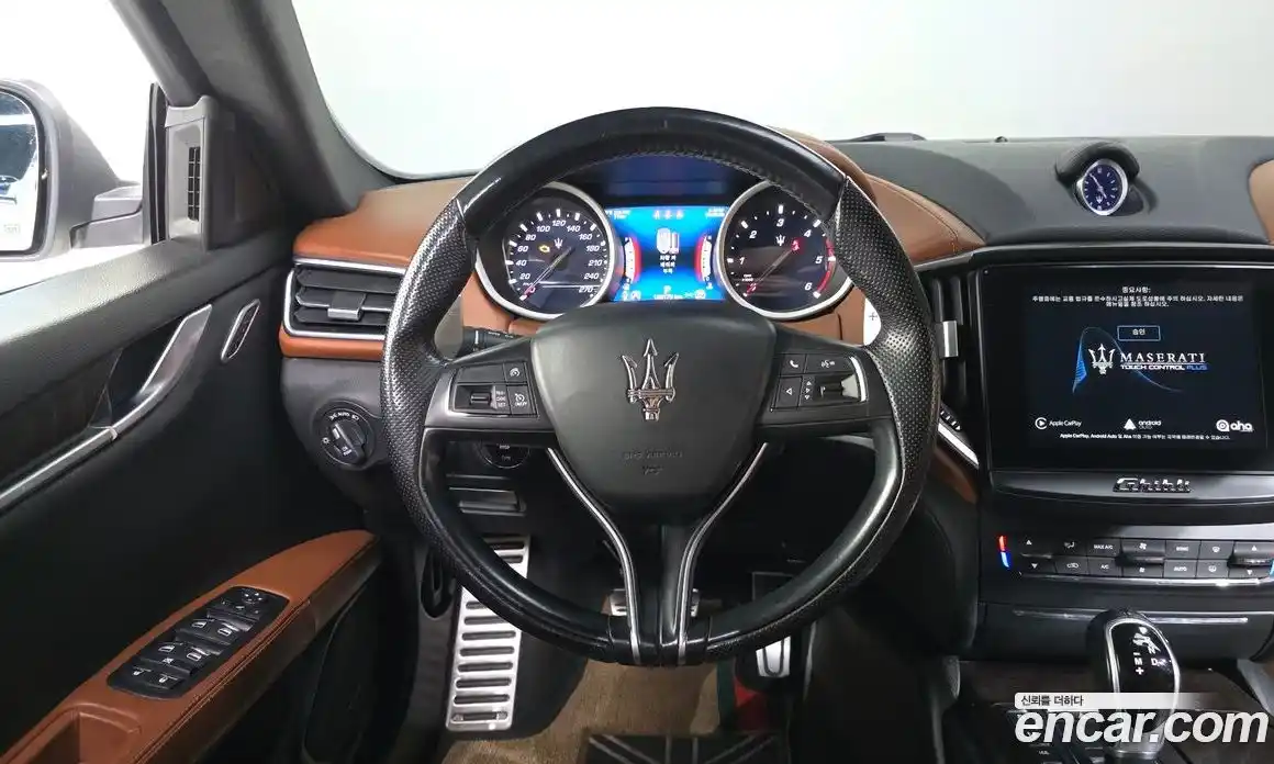 Maserati Ghibli 2018 3.0 гидро, фото 13