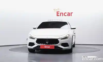 Maserati Ghibli 2018 3.0 гидро, миниатюра 3