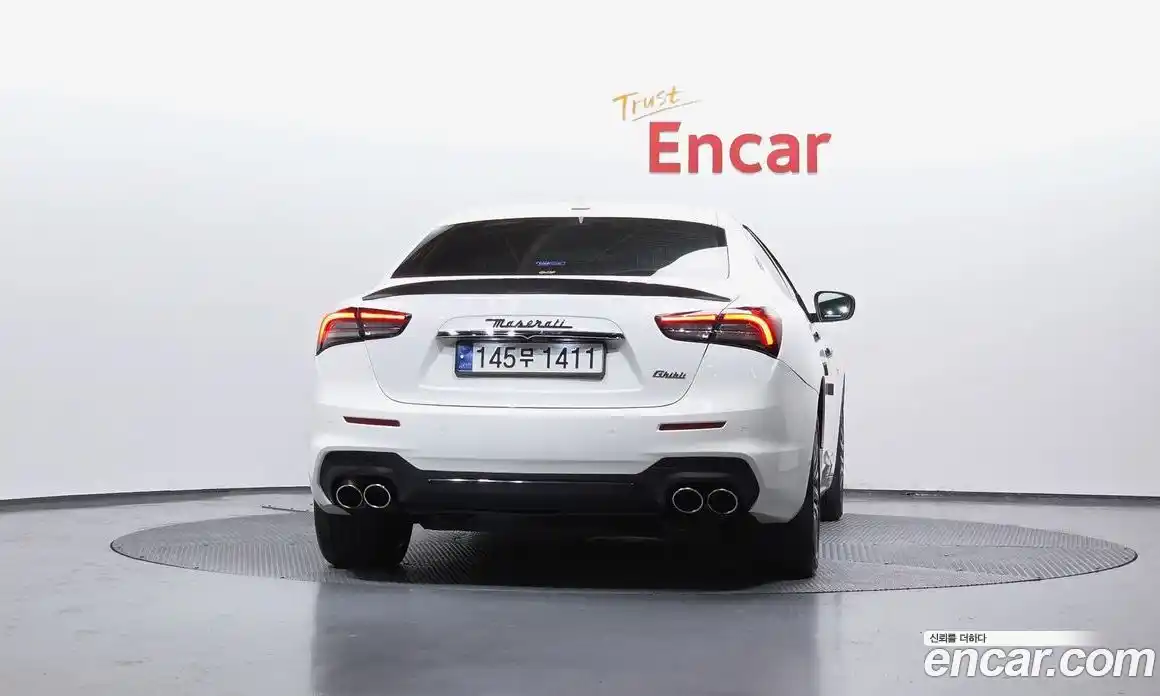Maserati Ghibli 2018 3.0 гидро, фото 4