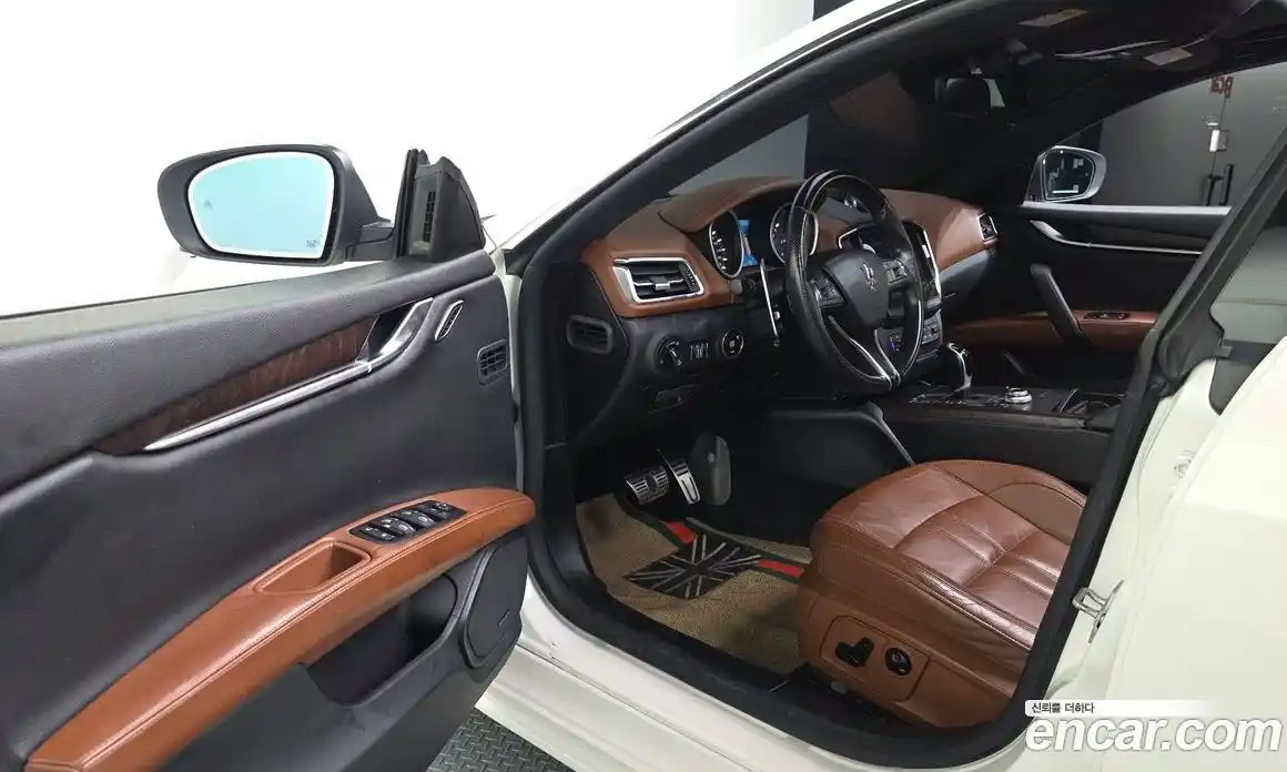 Maserati Ghibli 2018 3.0 гидро, фото 10