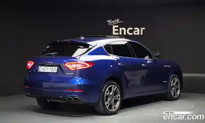 Maserati Levante 2018 3.0 гидро, миниатюра 2