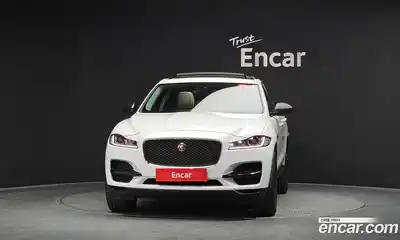 Jaguar F-Pace 2018 2.0 гидро в Москве № 1921176, миниатюра 2