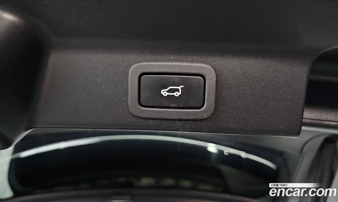 Jaguar F-Pace 2018 2.0 гидро в Москве № 1921176, фото 30