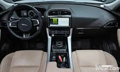 Jaguar F-Pace 2018 2.0 гидро в Москве № 1921176, миниатюра 9