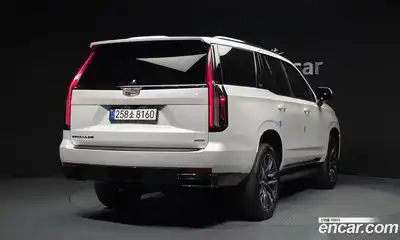 Cadillac Escalade 2022 6.2 гидро в Москве № 1921867, миниатюра 2