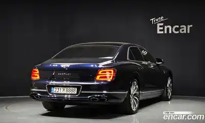 Bentley Flying Spur 2021 4.0 гидро, миниатюра 2