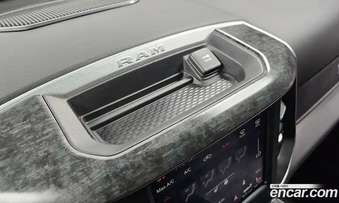 Dodge Ram Pick Up 2019 5.7 гидро в Москве № 1922505, фото 13