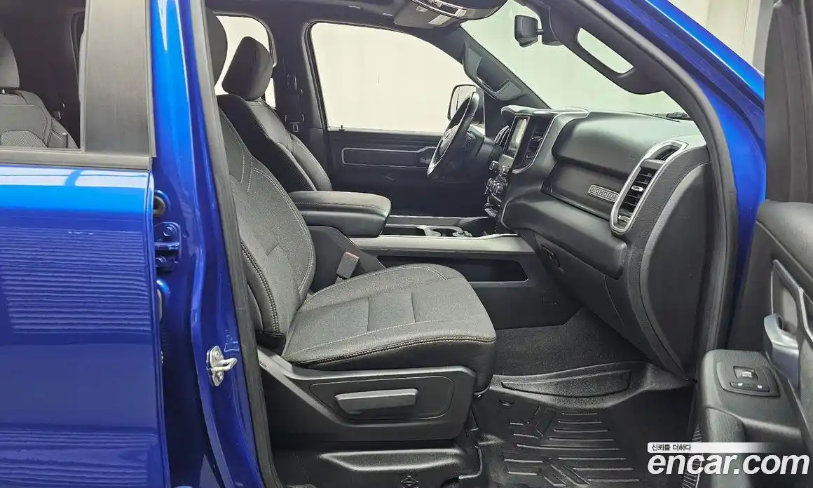 Dodge Ram Pick Up 2019 5.7 гидро в Москве № 1922505, фото 15