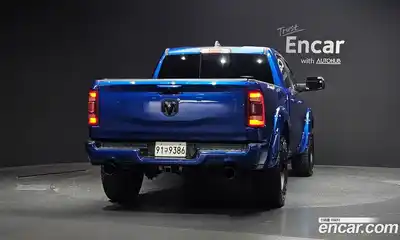 Dodge Ram Pick Up 2019 5.7 гидро в Москве № 1922505, миниатюра 4