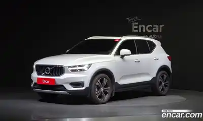 Volvo XC40, 2021