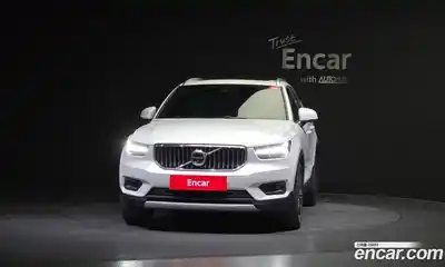 Volvo XC40 2021 2.0 гидро в Москве № 212856, миниатюра 3