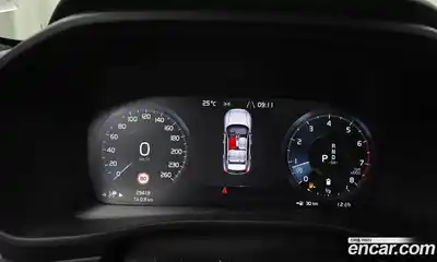 Volvo XC40 2021 2.0 гидро в Москве № 212856, миниатюра 8