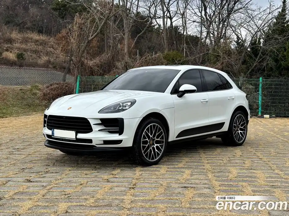 Porsche Macan 2021 2.0 гидро в Москве № 231013, фото 16