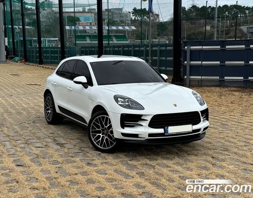Porsche Macan 2021 2.0 гидро в Москве № 231013, фото 17