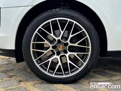 Porsche Macan 2021 2.0 гидро в Москве № 231013, миниатюра 7