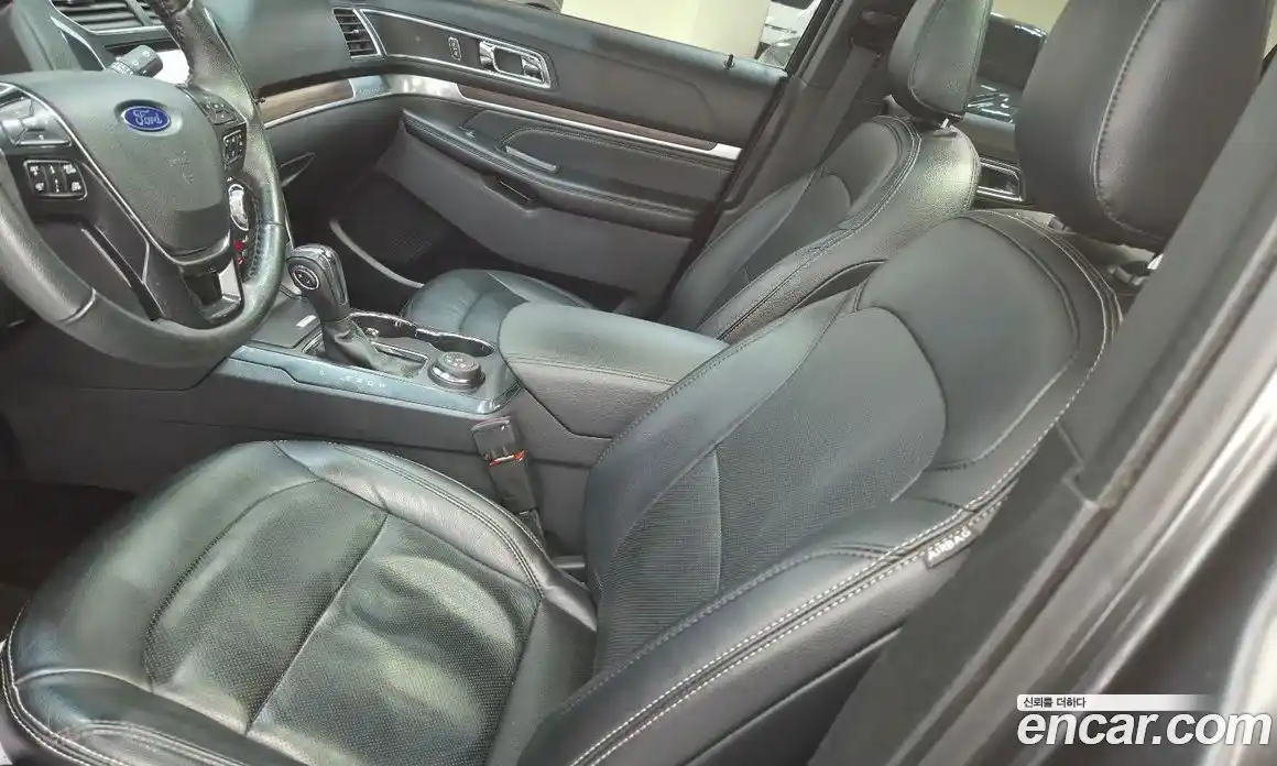 Ford Explorer 2019 2.3 гидро в Москве № 255642, фото 16