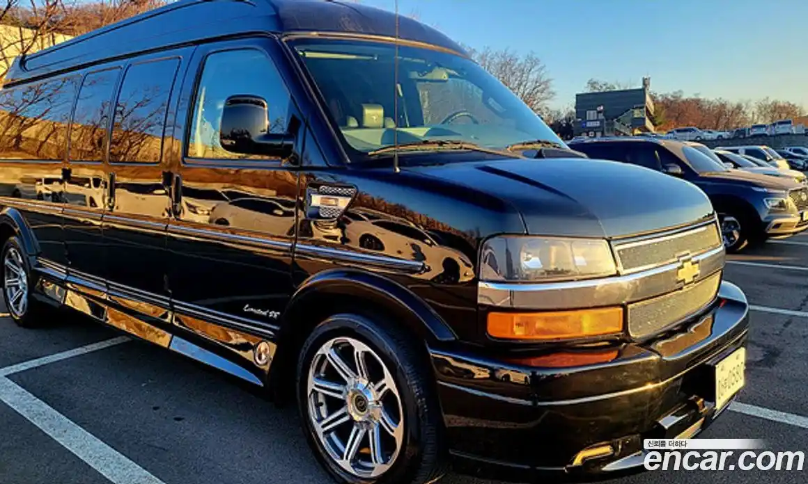 Chevrolet Express Van 2016 6.0 гидро в Москве № 256313, фото 17