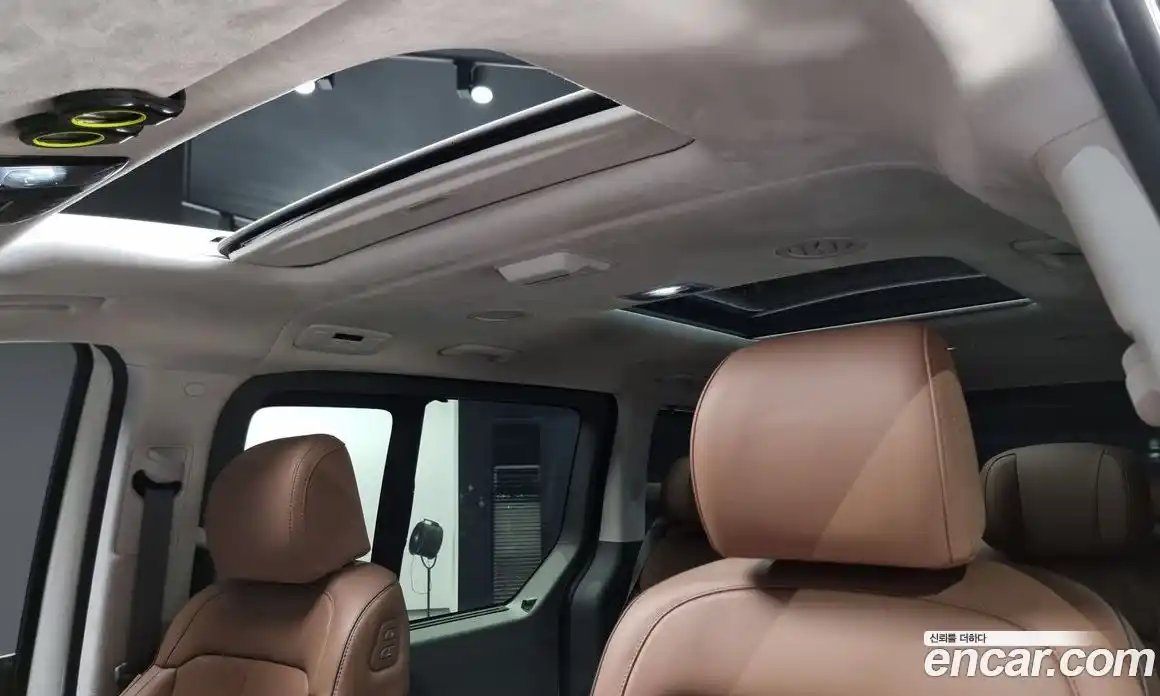 Hyundai Staria 2023 2.2 гидро в Москве № 6902, фото 18