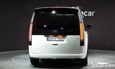 Hyundai Staria 2023 2.2 гидро в Москве № 6902, миниатюра 4