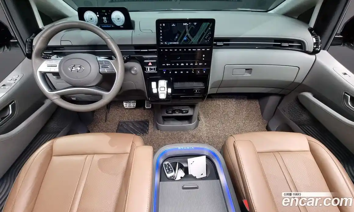 Hyundai Staria 2023 2.2 гидро в Москве № 6902, фото 7