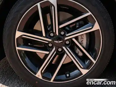 Genesis G80 2025 2.5 гидро в Москве, миниатюра 4