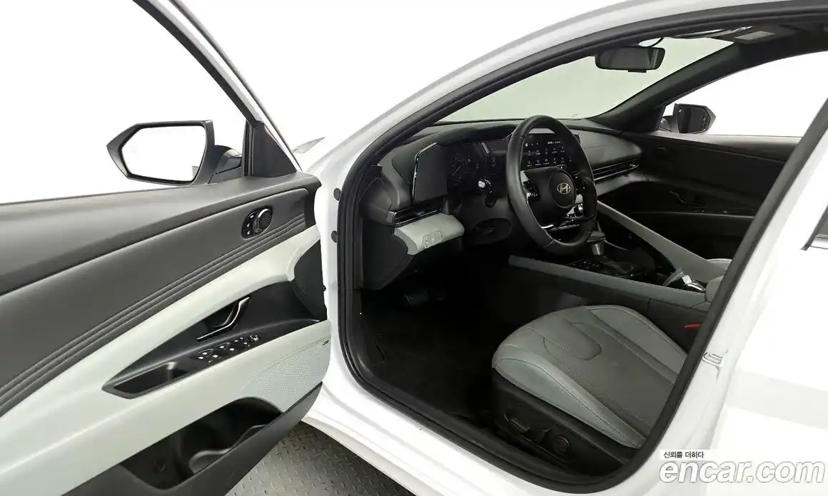 Hyundai Avante 2025 1.6 гидро в Москве № 1244469, фото 12