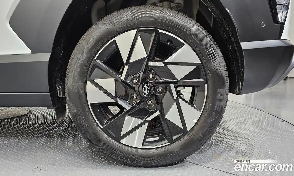 Hyundai Kona 2025 1.6 гидро в Москве № 1244513, фото 7