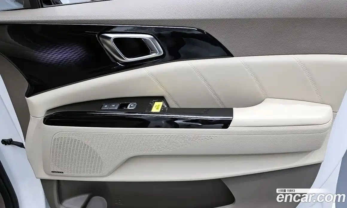 Kia Canival 2021 3.5 гидро в Москве, фото 15