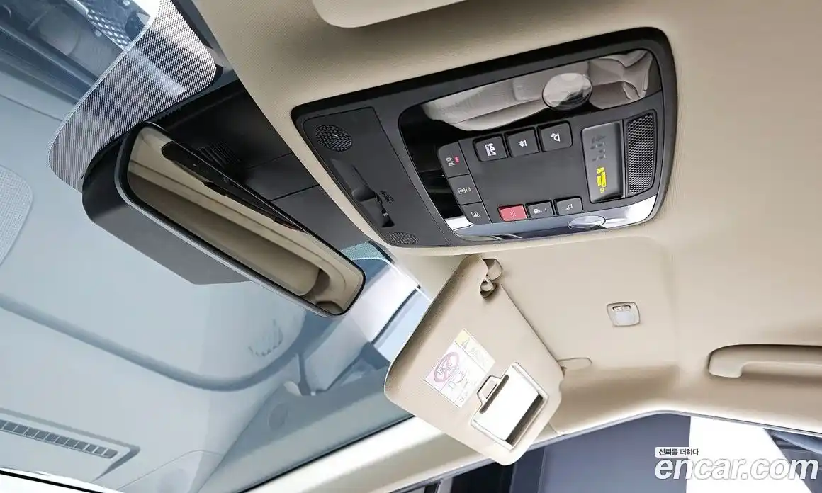 Kia Canival 2021 3.5 гидро в Москве, фото 28