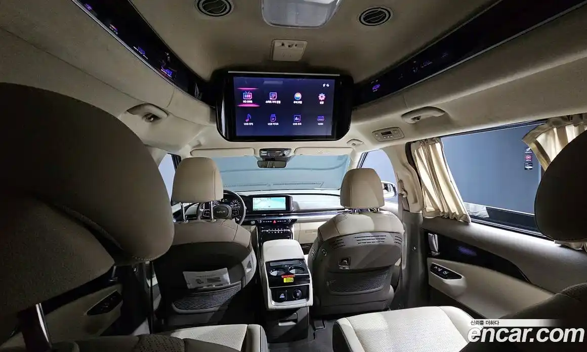Kia Canival 2021 3.5 гидро в Москве, фото 29