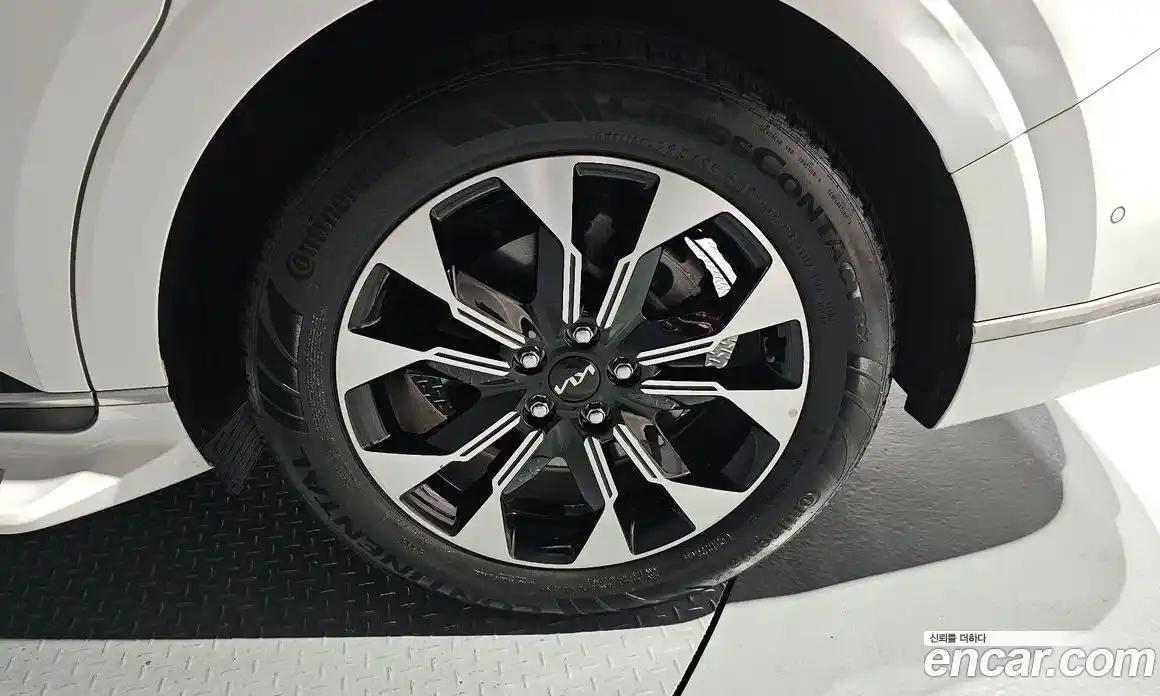 Kia Canival 2021 3.5 гидро в Москве, фото 7
