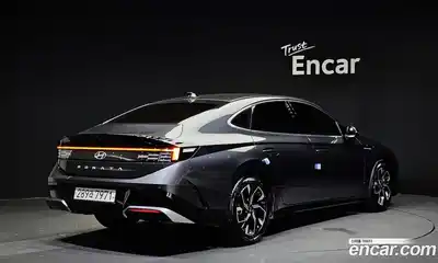 Hyundai Sonata 2023 2.0 гидро в Москве № 126984, миниатюра 2