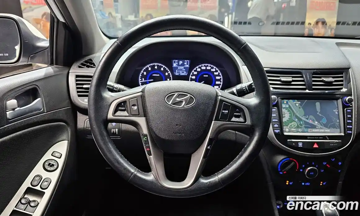 Hyundai Accent 2015 1.4 гидро в Москве № 1278027, фото 21