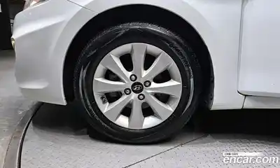 Hyundai Accent 2015 1.4 гидро в Москве № 1278027, миниатюра 5