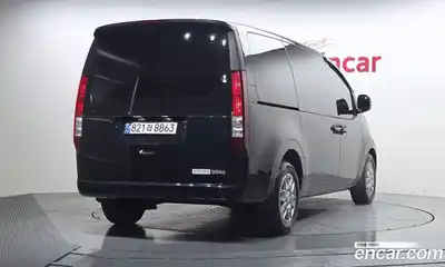 Hyundai Staria 2024 2.2 гидро в Москве № 1317800, миниатюра 2