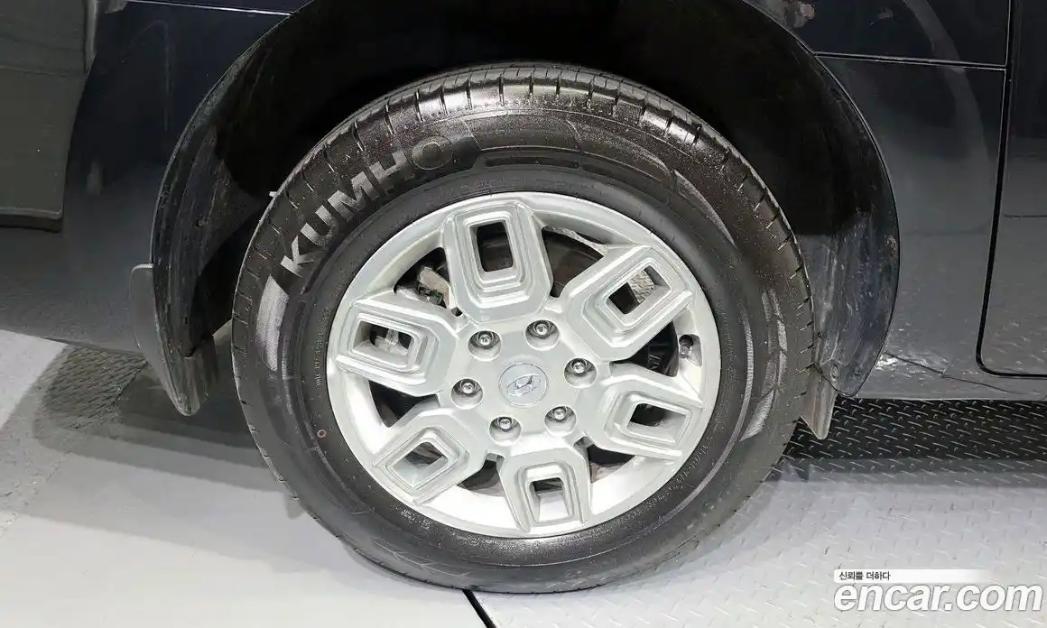 Hyundai Staria 2024 2.2 гидро в Москве № 1317800, фото 5
