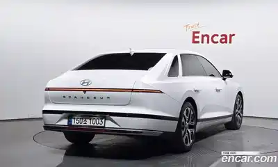 Hyundai Grandeur 2023 2.5 гидро в Москве № 1317914, миниатюра 2