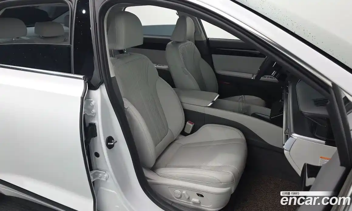 Hyundai Grandeur 2025 1.6 гидро в Москве № 1416782, фото 18