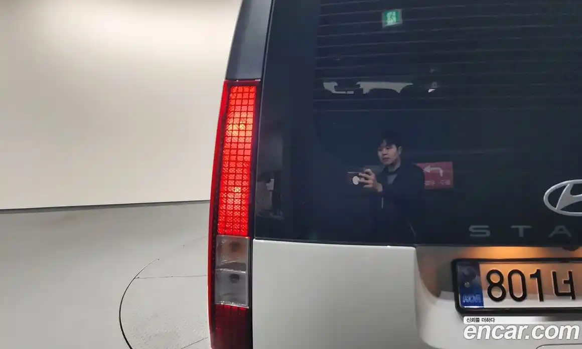 Hyundai Staria 2025 2.2 гидро в Москве № 1416939, фото 8