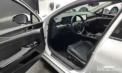 Kia K5 2025 2.0 гидро в Москве № 1417714, миниатюра 12