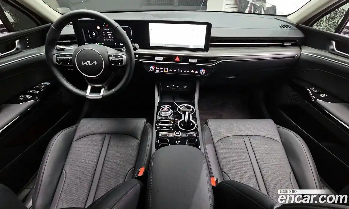 Kia K5 2025 2.0 гидро в Москве № 1417714, фото 9