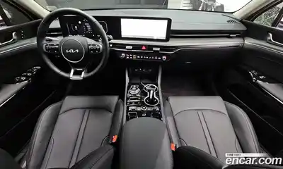 Kia K5 2025 2.0 гидро в Москве № 1417714, миниатюра 9