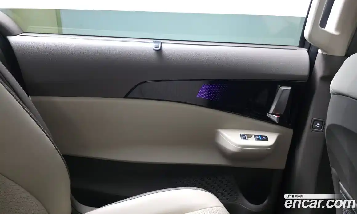 Kia Canival 2025 3.5 гидро в Москве № 1418092, фото 31