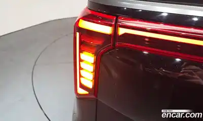 Kia Canival 2025 3.5 гидро в Москве № 1418092, миниатюра 8