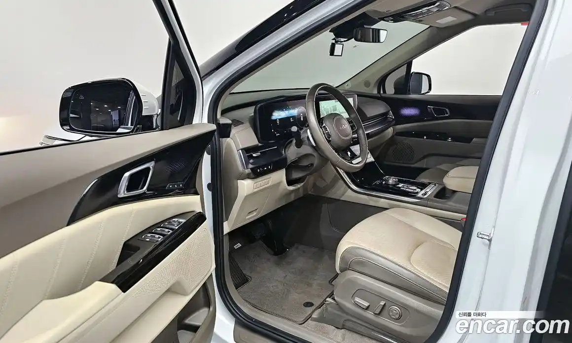 Kia Canival 2023 3.5 гидро в Москве № 1418175, фото 13