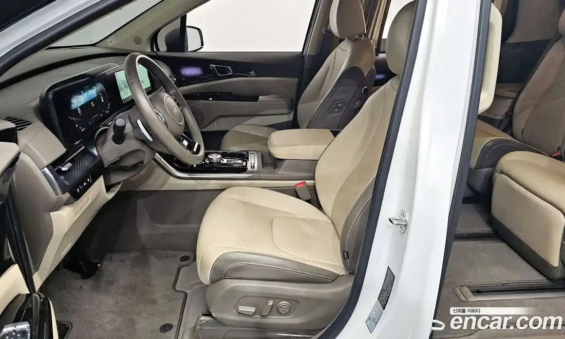 Kia Canival 2023 3.5 гидро в Москве № 1418175, фото 28